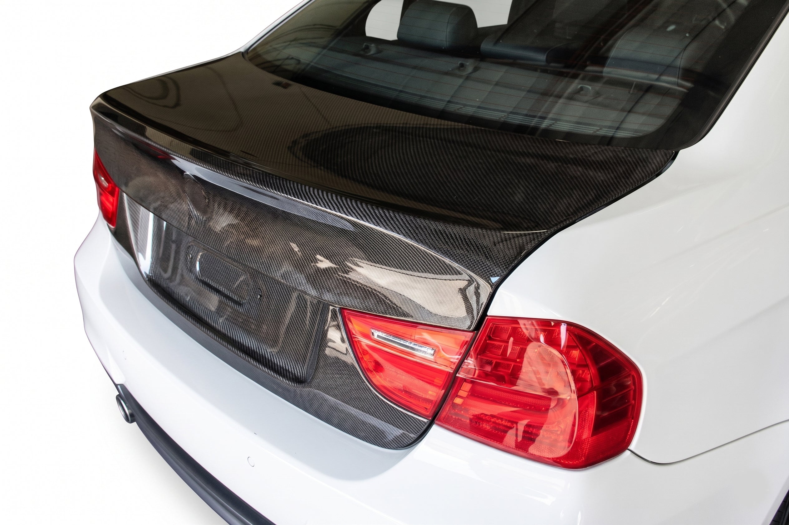 Carbon Fiber Trunk OEM Style for BMW 3 SERIES(E90) 4DR 2009-2011
