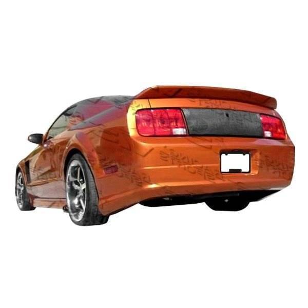 2005-2009 Ford Mustang 2 doors Stalker 2 Style FRP Primer Rear Lip-2