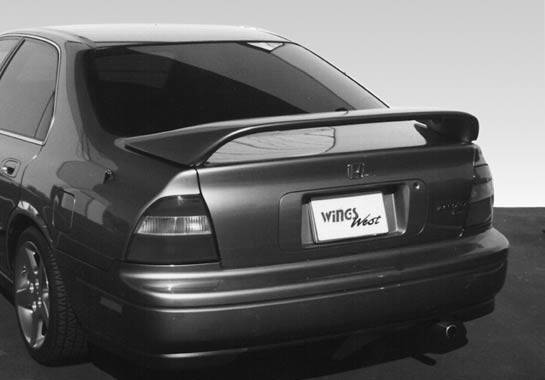 VIS Racing - 1994-1997 Honda Accord 2/4Dr Thruster Style Wing With Light